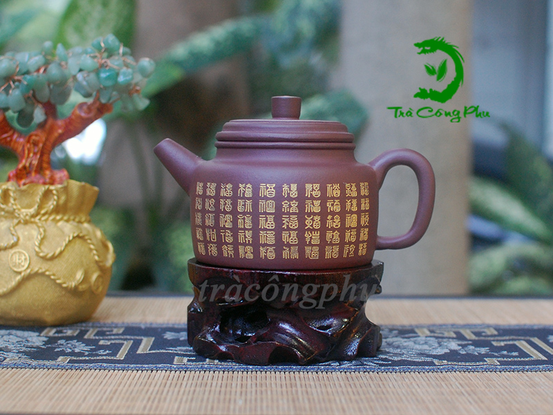 Ấm Tử Sa Đức Trung Chữ Phúc - ATS1236B